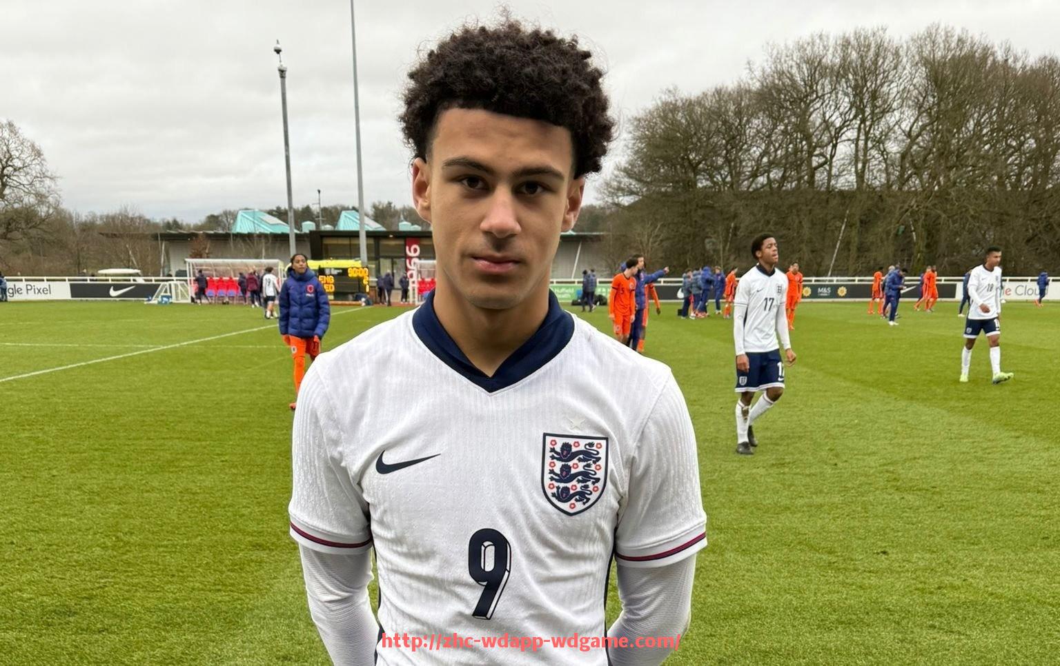 问鼎娱乐官网-2025年法甲球员市场动向全面分析与未来趋势预测