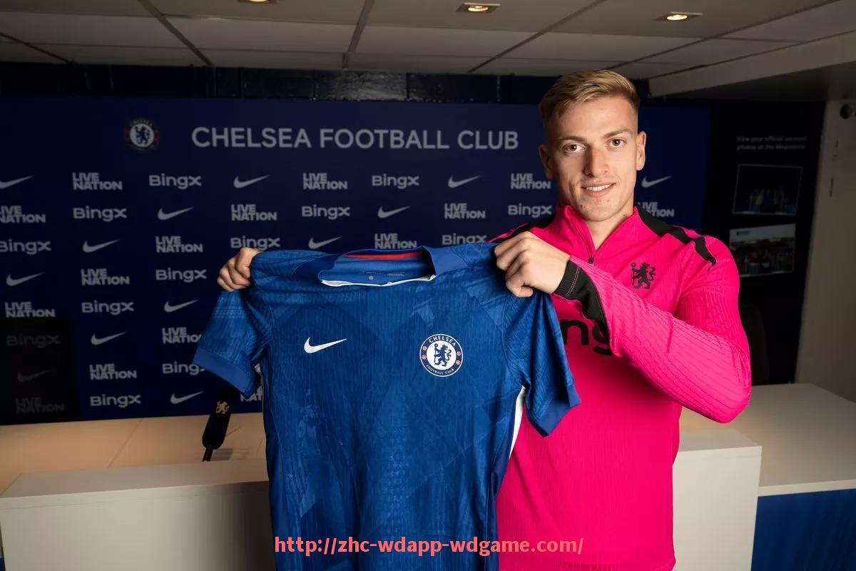 问鼎娱乐官网-世俱杯战术拆解视频,专业解析关键比赛中的战术变化与应用